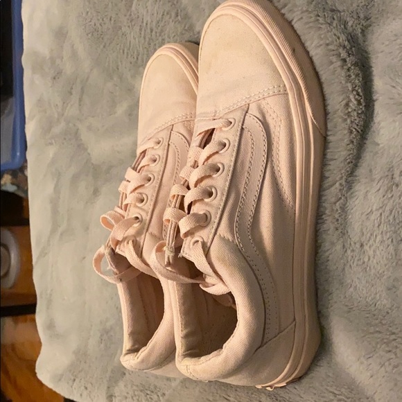 Vans - Picture 4 of 4